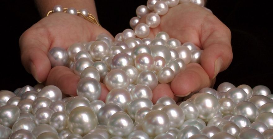 kakoj-byvaet-zhemchug